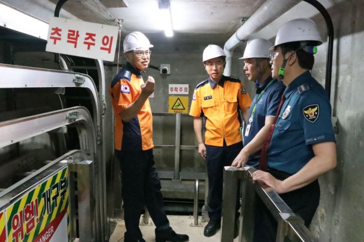 김재병 경기소방본부장, 4일 안산 지하공동구 현장 점검