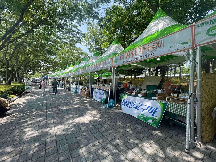 무안연꽃축제 로컬푸드 부스. 무안군 제공