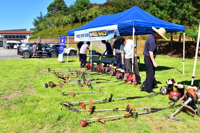 Gwangju Agricultural Technology Center Offers Free Brush Cutter Inspections for Chuseok