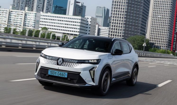Renault Korea's Electric SUV "Scenic E-Tech" Recognized in Korea... Selected as September Car of the Month with Special Events
