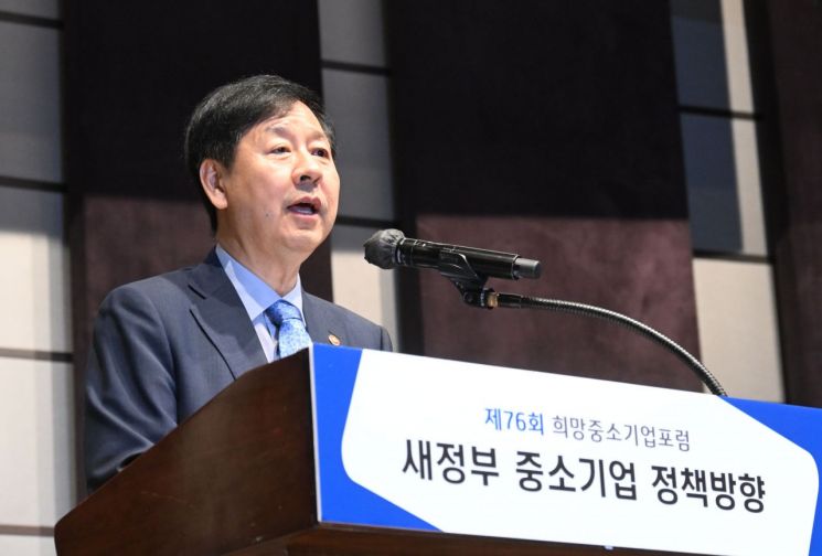 구윤철 "공공투자 확대 등 연말까지 7兆 추가 투입"