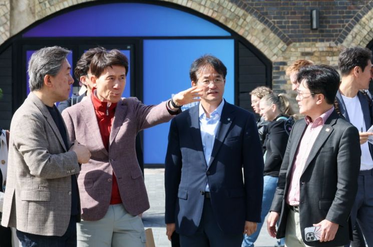 이강덕 포항시장, 런던 도시재생 현장서 글로벌 모범사례 벤치마킹