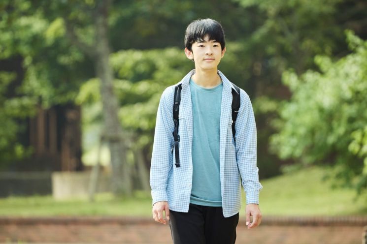 성년식 앞둔 히사히토 왕자. 일본 궁내청