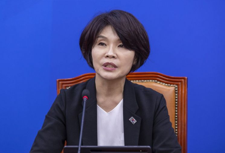 한정애 더불어민주당 정책위의장. 연합뉴스