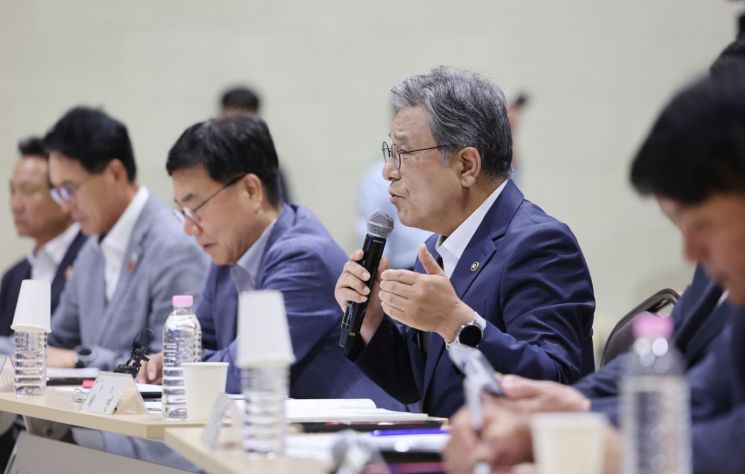 National Heritage Administration Shifts from Sole Preservation to Full-Scale Utilization and Dissemination