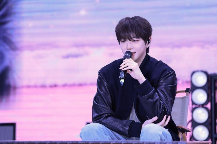 가수 강다니엘이 데뷔 이후 첫 중국 팬미팅을 가졌다. 사진제공=에이라