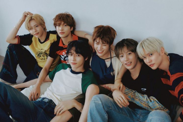 그룹 라이즈와 팬클럽, 데뷔 2주년 맞아 사랑의열매에 1억 기부