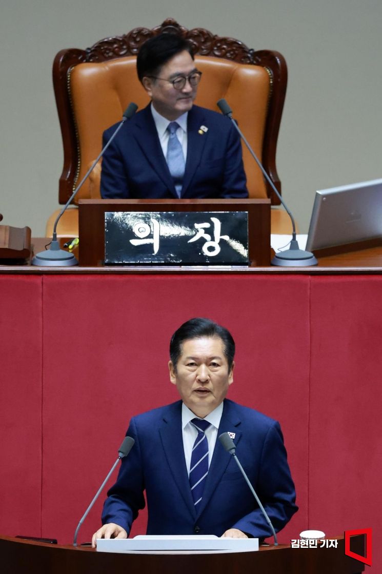 정청래 더불어민주당 대표가 9일 국회 본회의에서 교섭단체 대표 연설을 하고 있다. 2025.9.9 김현민 기자