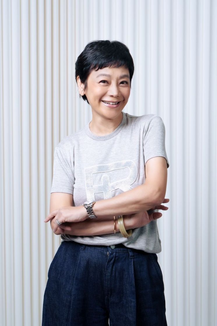 부산국제영화제 까멜리아상, 대만 출신 실비아 창 영예