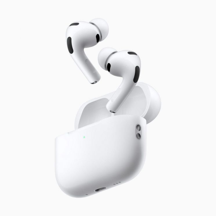 AirPods with Hearing Aid Function... Apple Watch Enables Remote Exploration with 1,300 km Satellite Connectivity