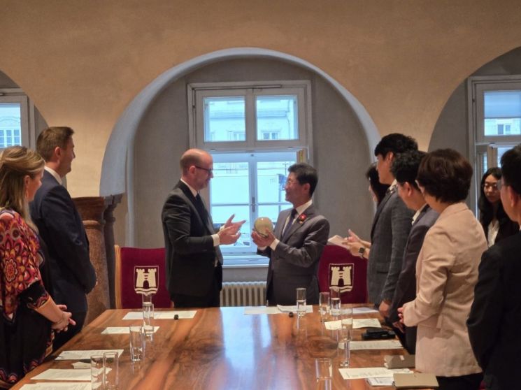 Gwangyang City and Linz, Austria to Strengthen Cultural, Artistic, and Economic Exchange