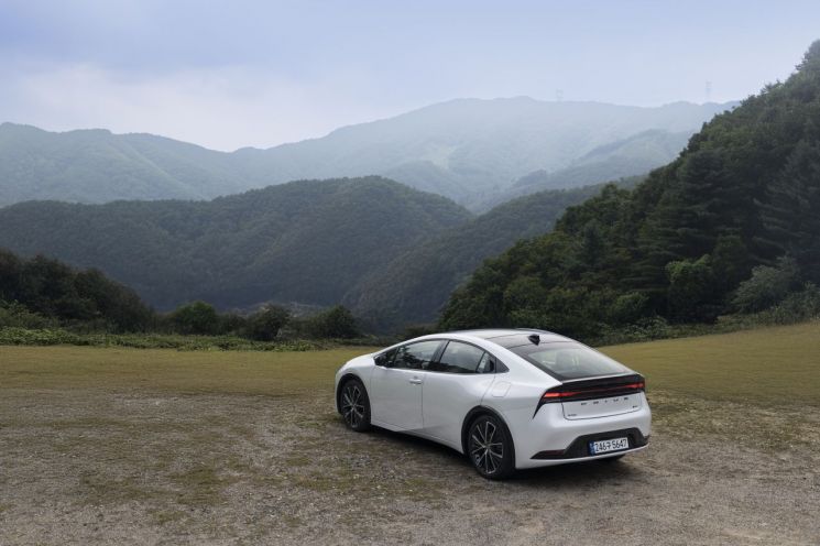 도요타코리아 '2026년형 프리우스 HEV AWD XLE'