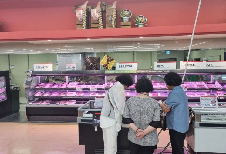 정읍시가 오는 17~19일 3일간 전통시장, 중·대형마트, 음식점 등 30개소를 대상으로 수산물 원산지 표시 특별점검을 진행한다. 정읍시 제공