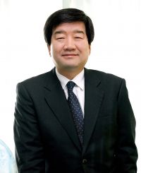 “응변창신의 자기혁신, 디지털 대전환 시대적 변화 주도합시다”… 최평규 회장, SNT 창업 46주년 기념사