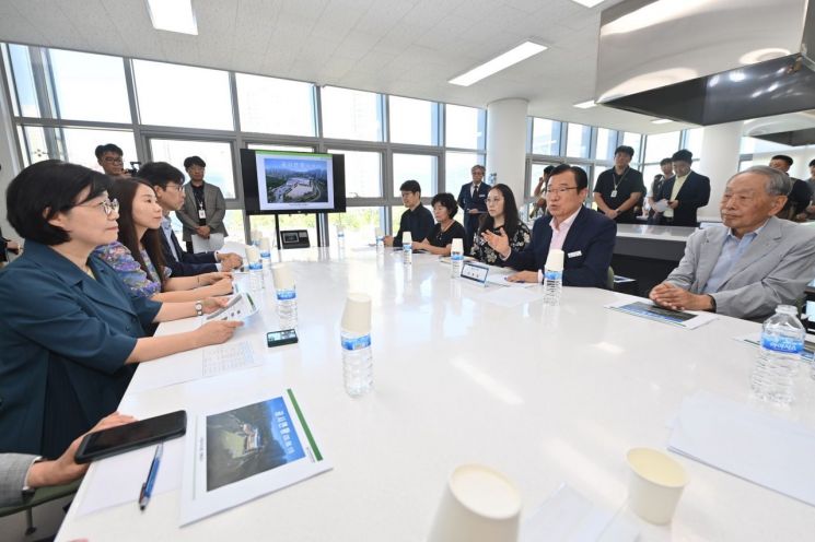 이현재 시장 "'1호 결재' (가칭)미사5중 …내년 3월 개교 차질없게 준비"