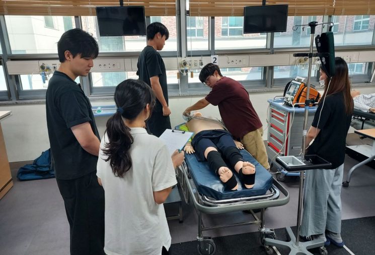 동의과학대 응급구조과가 졸업예정자 대상 KALS-Provider 과정을 운영하고 있다. 동의과학대 제공