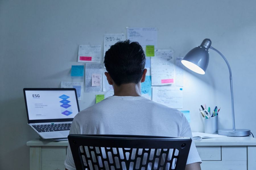 Recently, the number of college graduates receiving private education to prepare for employment has been increasing. Photo by Getty Images