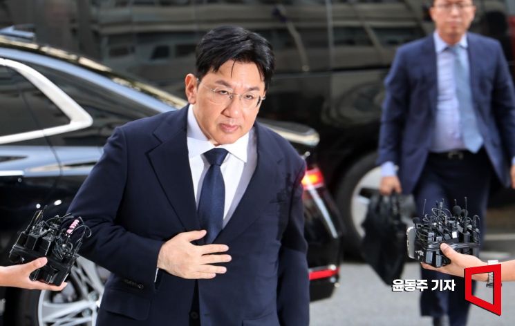 [포토] 1900억 부당이득 혐의, 방시혁 의장 경찰 소환