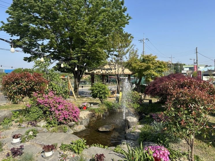 Daejeon City Designates Private Gardens Including Buen Camino, Si Eunwoo, Coffee Ga, and Moru Garden