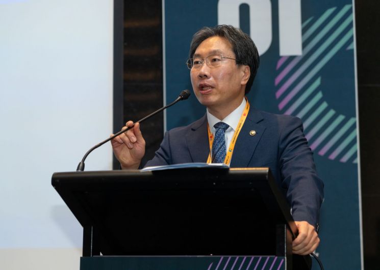 최장혁 개인정보보호위원회 부위원장이 15일 오후 서울 용산구 그랜드 하얏트 서울에서 개최된 '오픈소스 데이'에서 환영사를 하고 있다. 개인정보위 제공