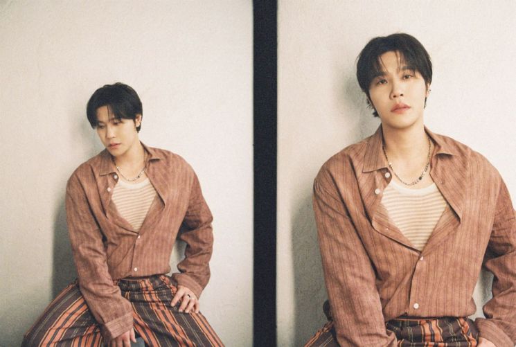 [Interview] Lee Hyun: "I Will Sing Like a Flower That Blooms Again After Falling"