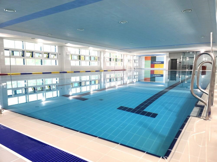 이태원초등학교 수영장. 용산구 제공.