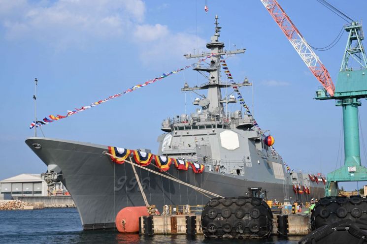 차세대 이지스구축함 '다산정약용함' 진수식 개최