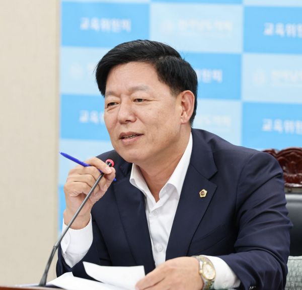 Kim Jeonghee, Jeonnam Provincial Assembly Member.