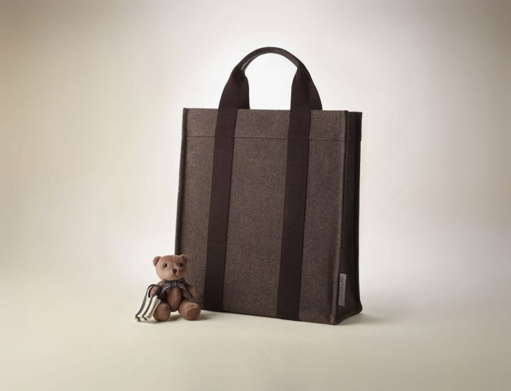 완판 에코백 가을 버전 나왔다…서울신라호텔, 추석 선물 인기