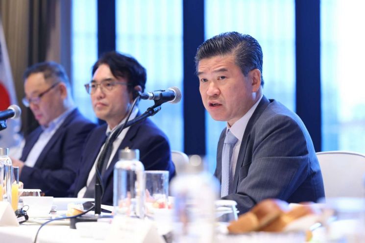 Amcham Meets with Labor Ministry: "Yellow Envelope Act Must Fully Reflect Industry Perspectives"