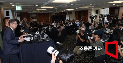 조현 외교부 장관이 19일 서울 중구 프레스센터에서 열린 SFCC외신기자 간담회에 참석, 신정부 외교성과와 향후 외교정책 추진 방향에 대해 발언 하고 있다. 2025.9.19 조용준 기자