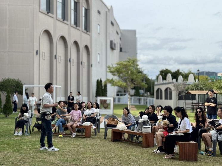 롯데몰 동부산점, 반려동물 양육코칭 함께하개(犬) 진행