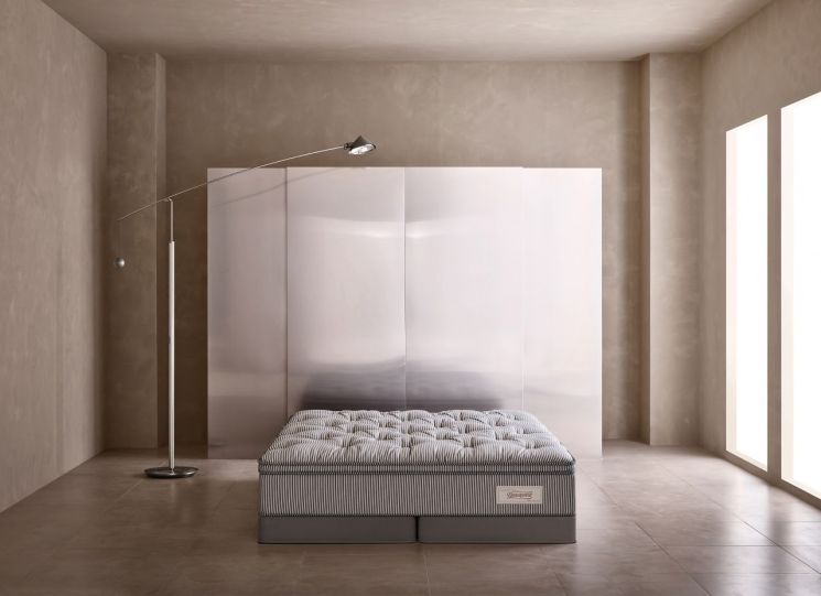 Simmons Solidifies Its Status as the Quintessential Wedding Bed Brand with 'Beautyrest'
