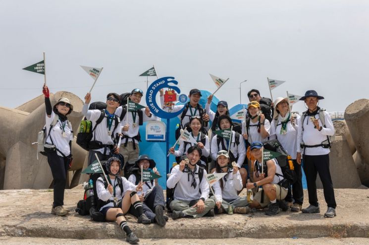 ‘아이더 하이커스데이’, 명품 둘레길 영덕 블루로드서 개최