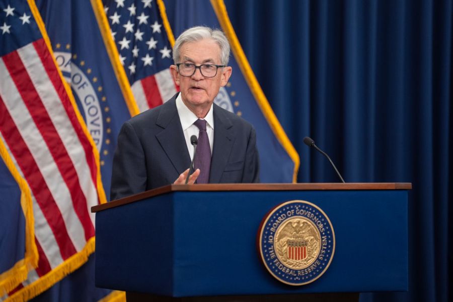 제롬 파월 미국 연방준비제도(Fed) 의장과 도널드 트럼프 미 대통령. 신화연합뉴스