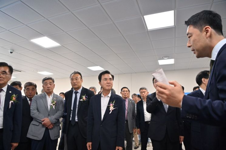 충남 서천 해양바이오 산업화지원센터 개관