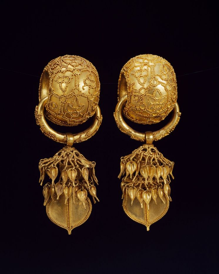 제니도 반한 ‘황금빛 매혹, 신라 장신구’의 특별한 삼척 나들이