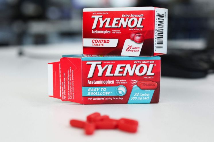 WHO, EU Also Refute Trump’s Claim of "Tylenol Autism Risk" as Baseless