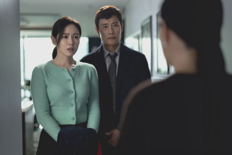 영화 '어쩔수가없다' 스틸 컷