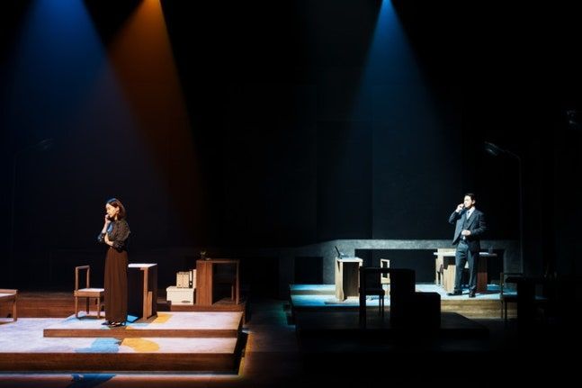 [On Stage] 위로를 건네는 실내악처럼…연극 '나의 아저씨'