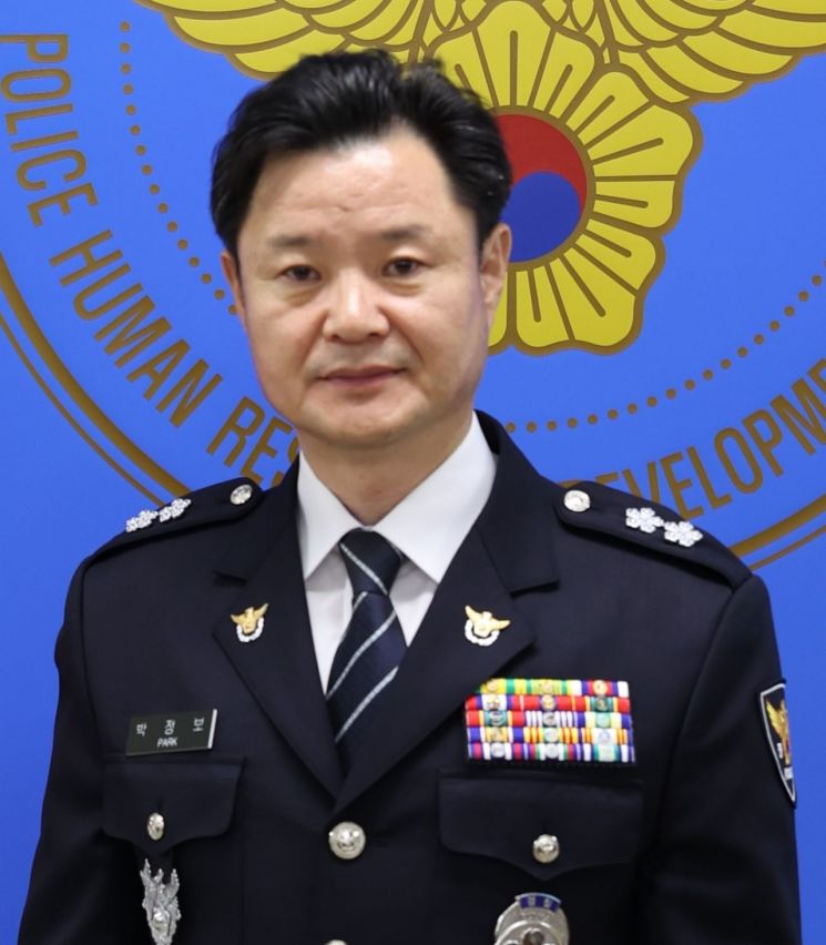 서울청장, 성탄절 앞두고 '홍대 관광특구' 안전 점검