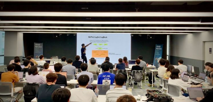 Woowa Tech Course Emerges as a Talent Hub for "Naver-Kakao-Line-Coupang-Baedal Minjok-Danggeun-Toss" Developers