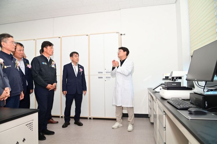 Cheongsong County Holds Signboard Ceremony for 'AI Rejuvenation Research Institute'