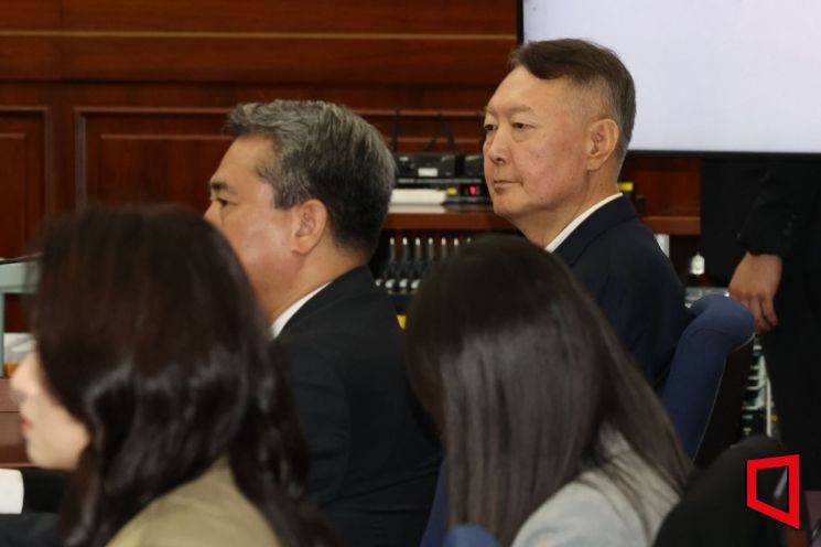 [속보] 특검 "尹, 정치적 반대세력 제거·권력 독점 위해 계엄"