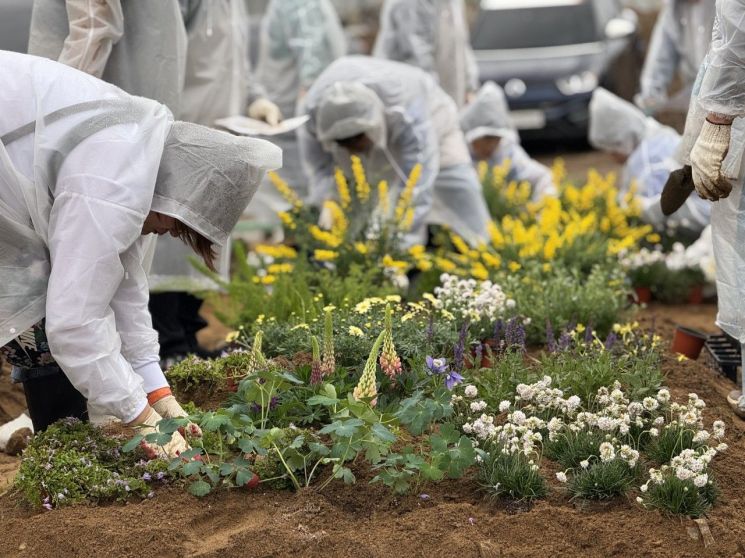 관악힐링가드너 1기 정원디자인 교육 현장 모습. 관악구 제공.