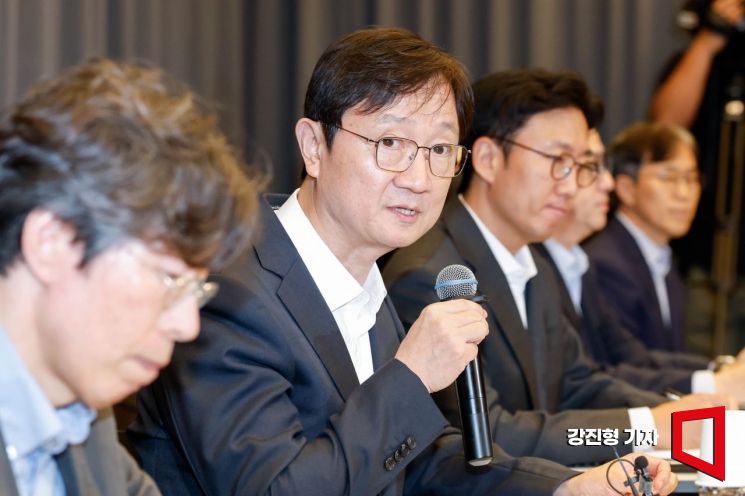 이찬진 금감원장 "회계법인, 단기이익보다 감사품질 우선해야"