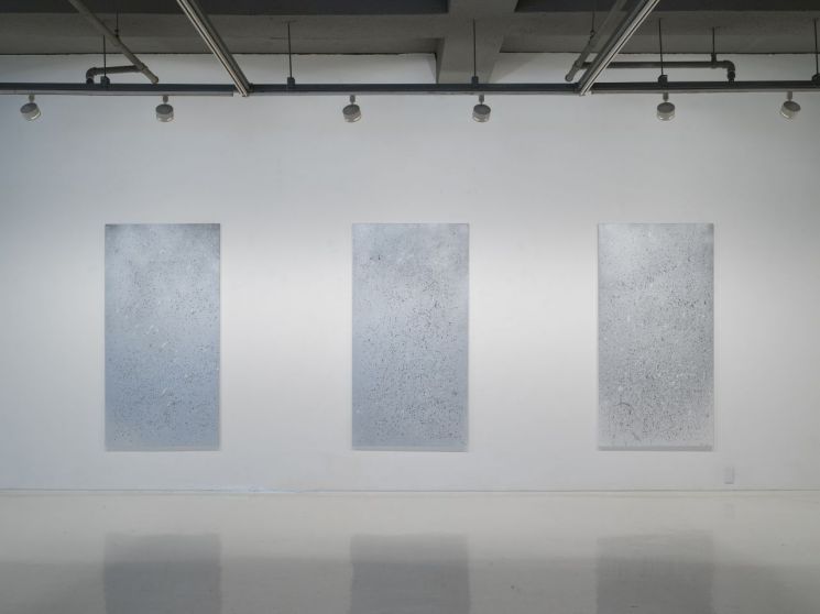 서울대미술관 '차원확장자' 전시 내부 전경. 서울대미술관 제공