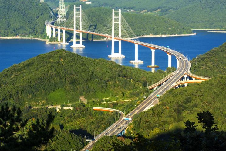 마창대교. 주식회사 마창대교 제공