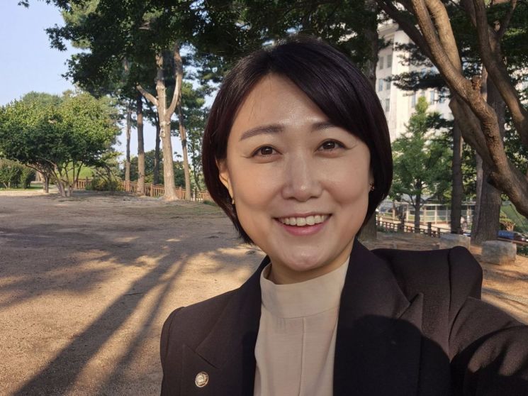 백승아 더불어민주당 의원. 백승아 페이스북