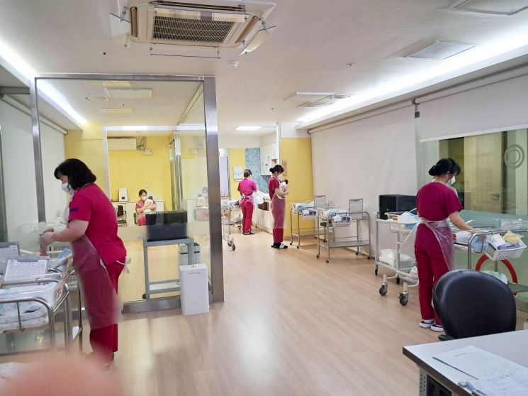 전남이 2년 연속 합계출산율 전국 1위를 달성하는 등 다양한 출산 양육 정책들이 효과를 보고 있다. 전남도 제공